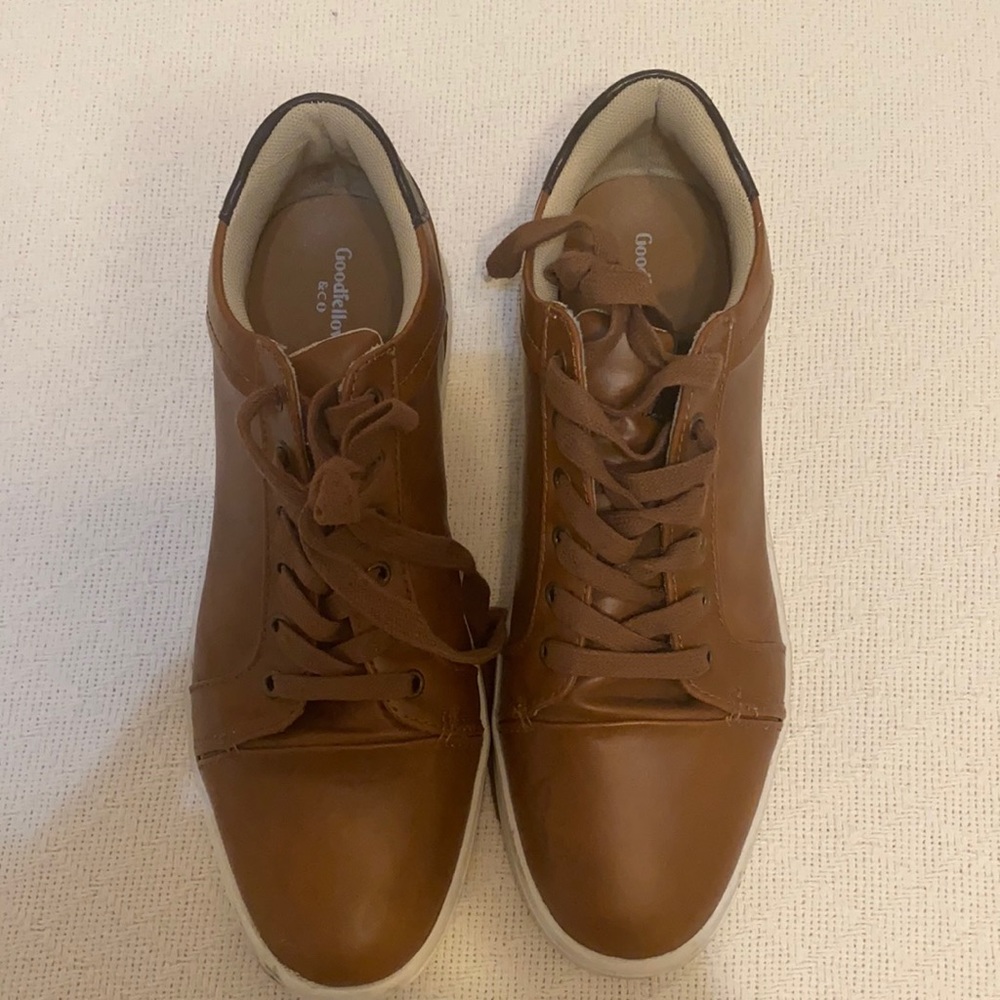Dress Sneakers, size 8, worn twice